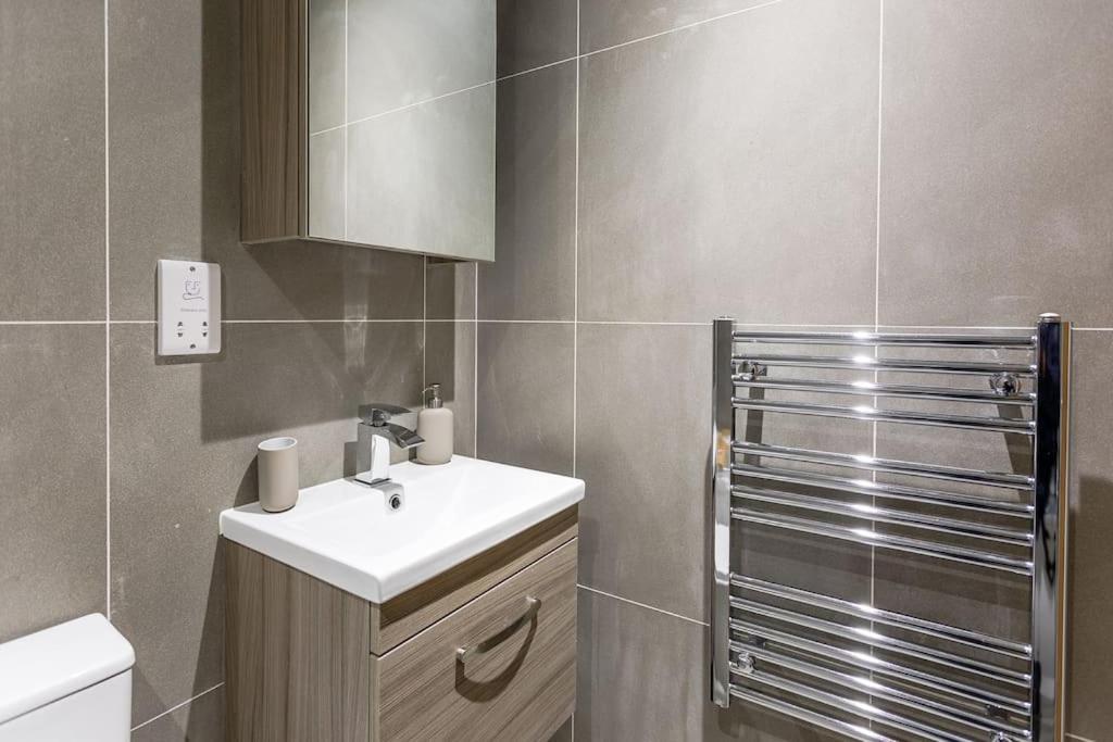 Stylish Duplex 5 Min From Centre Apartman Newcastle Upon Tyne Kültér fotó